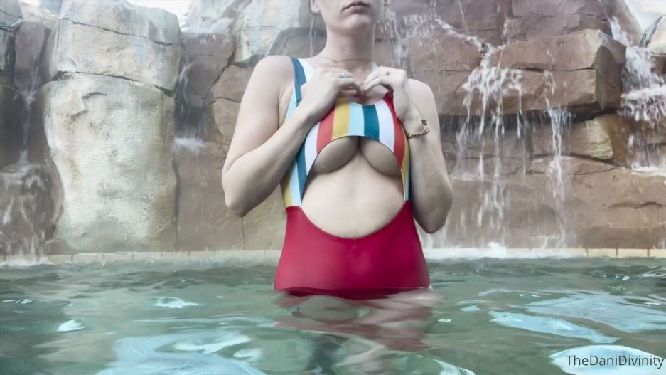 Goddess Dani Divinity - I Teased Up Subby In The Hot Tub Real Good